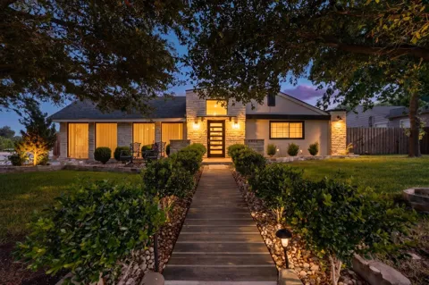 1402 James Drive