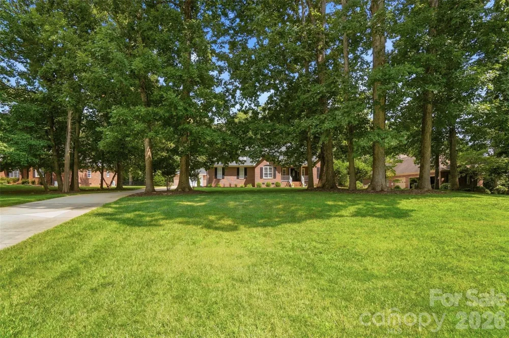7627 Maple Bluff Lane Concord, NC 28025