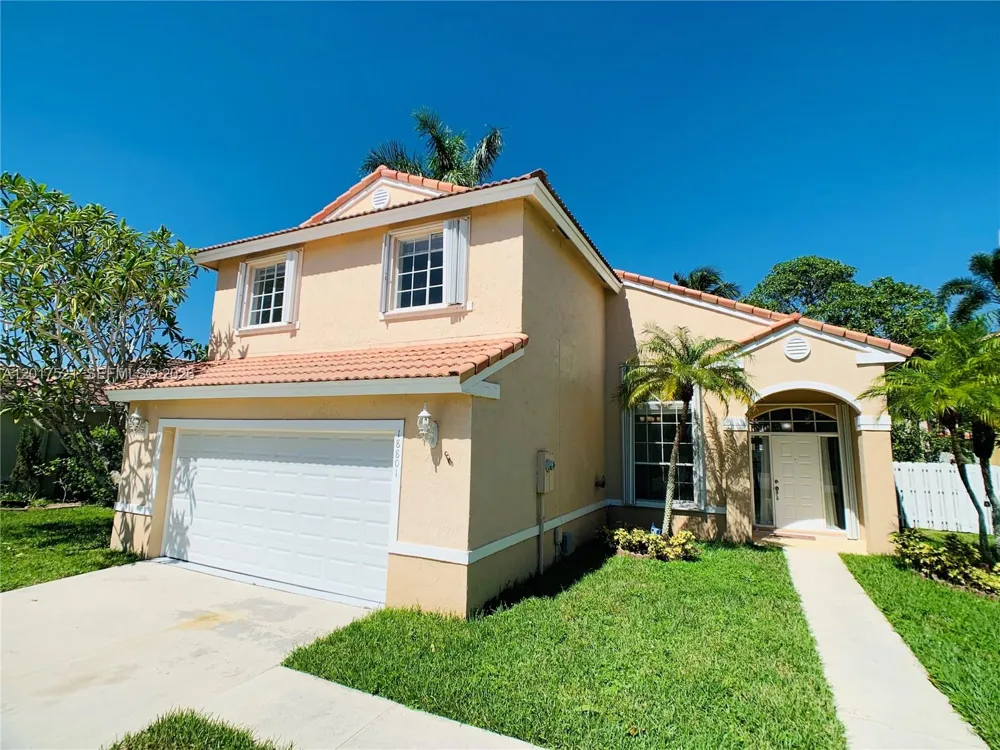 18801 NW 12th St #18801 Pembroke Pines, FL 33029