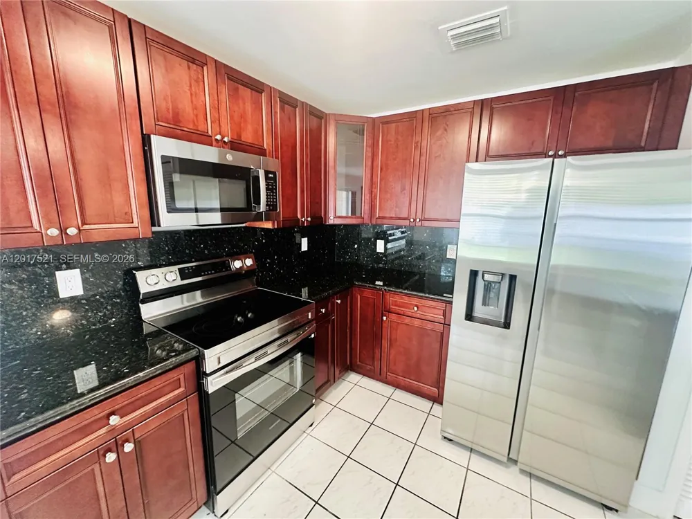 18801 NW 12th St #18801 Pembroke Pines, FL 33029