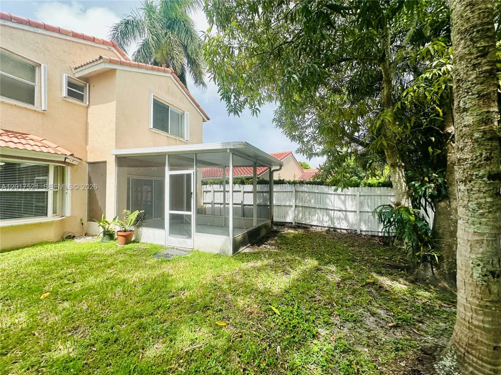 18801 NW 12th St #18801 Pembroke Pines, FL 33029