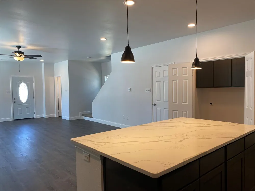 3025 Barling Greenville, TX 75401