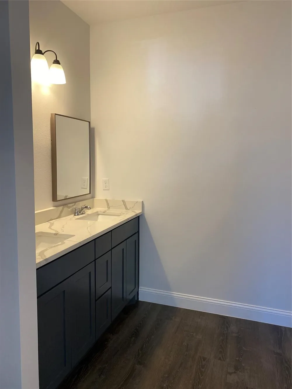 3025 Barling Greenville, TX 75401