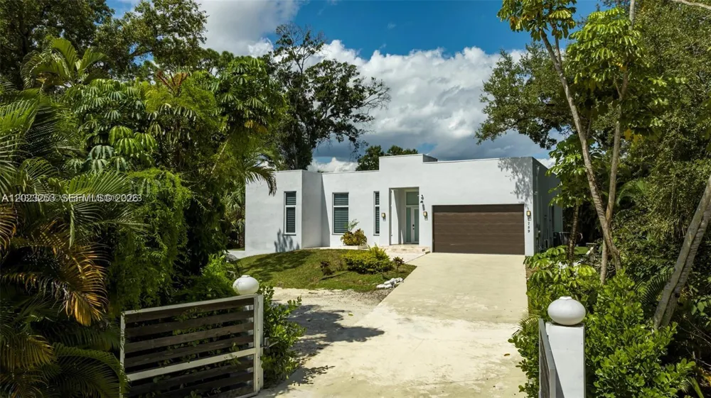 1759 SW 30th Pl Fort Lauderdale, FL 33315