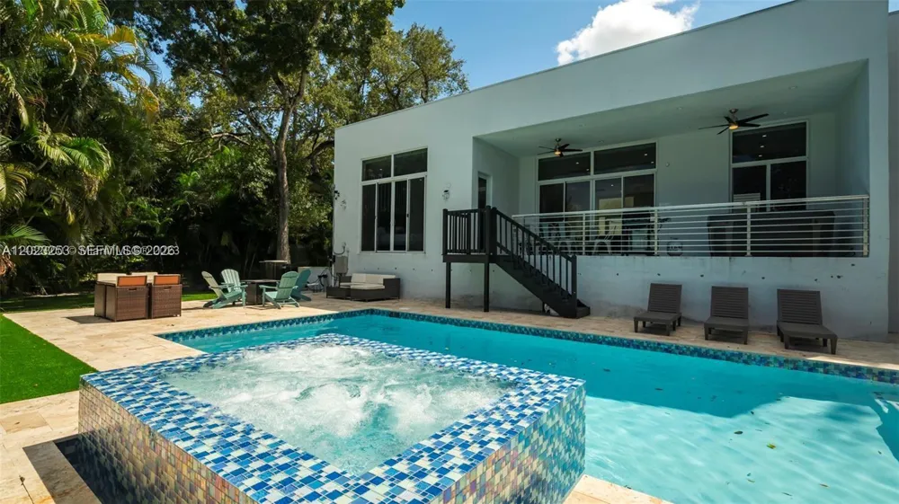 1759 SW 30th Pl Fort Lauderdale, FL 33315