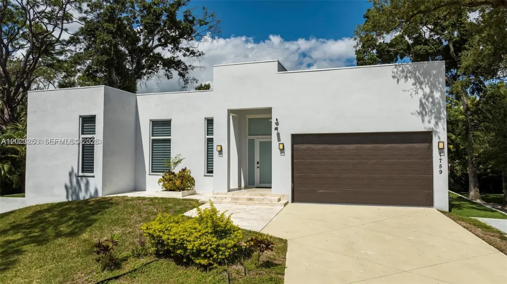 1759 SW 30th Pl Fort Lauderdale, FL 33315