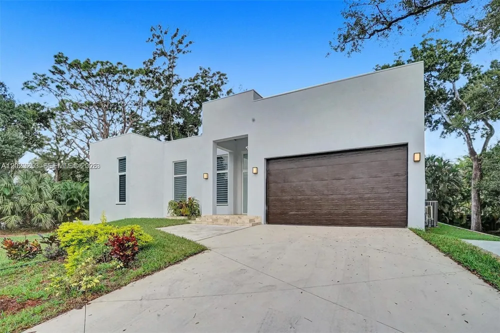 1759 SW 30th Pl Fort Lauderdale, FL 33315
