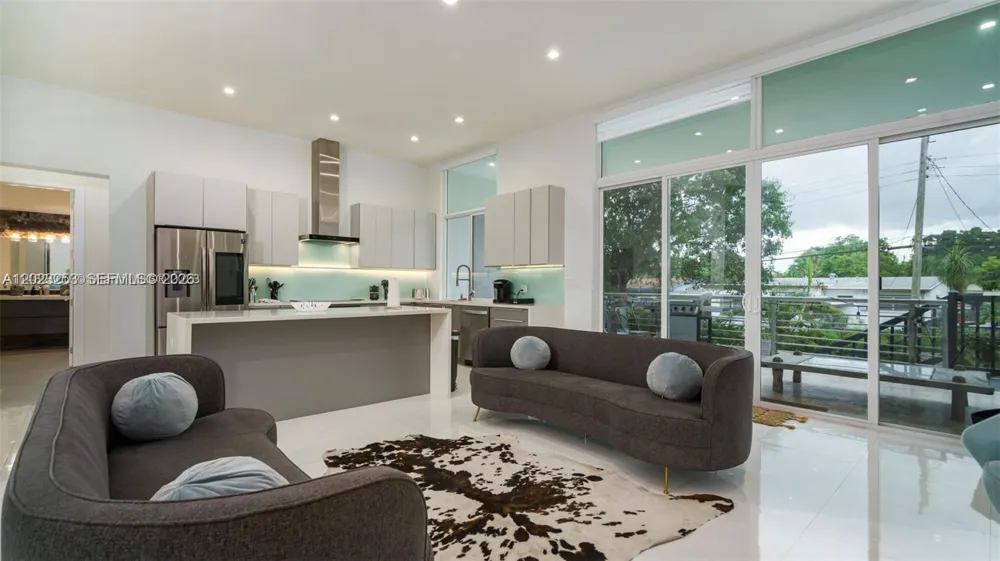 1759 SW 30th Pl Fort Lauderdale, FL 33315