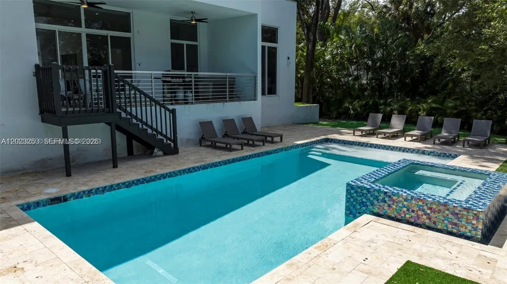 1759 SW 30th Pl Fort Lauderdale, FL 33315