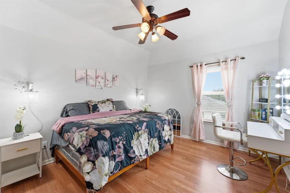 9906 Jewel Lane Rosharon, TX 77583