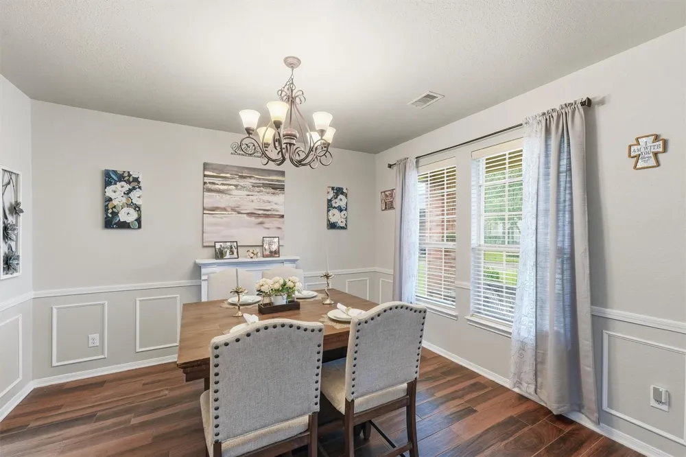 9906 Jewel Lane Rosharon, TX 77583
