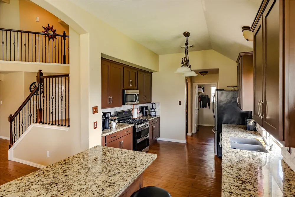 5414 Summer Oak Drive Pasadena, TX 77505