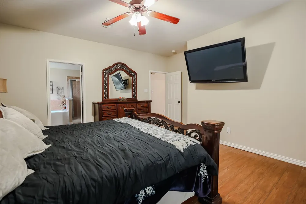 5414 Summer Oak Drive Pasadena, TX 77505