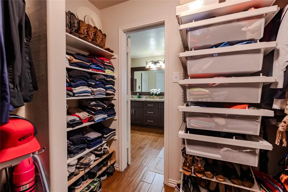 5414 Summer Oak Drive Pasadena, TX 77505