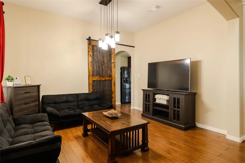5414 Summer Oak Drive Pasadena, TX 77505