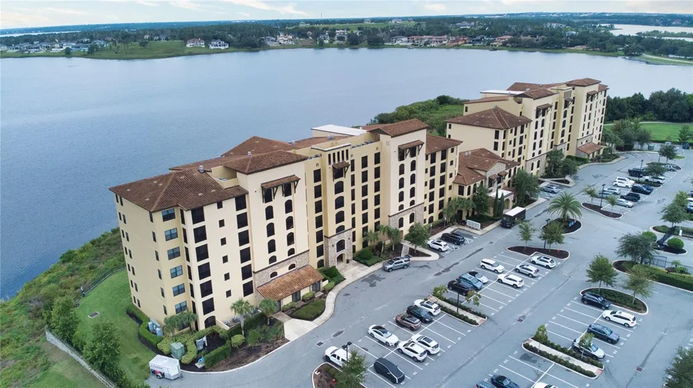 16300 COUNTY ROAD 455 #307 Montverde, FL 34756