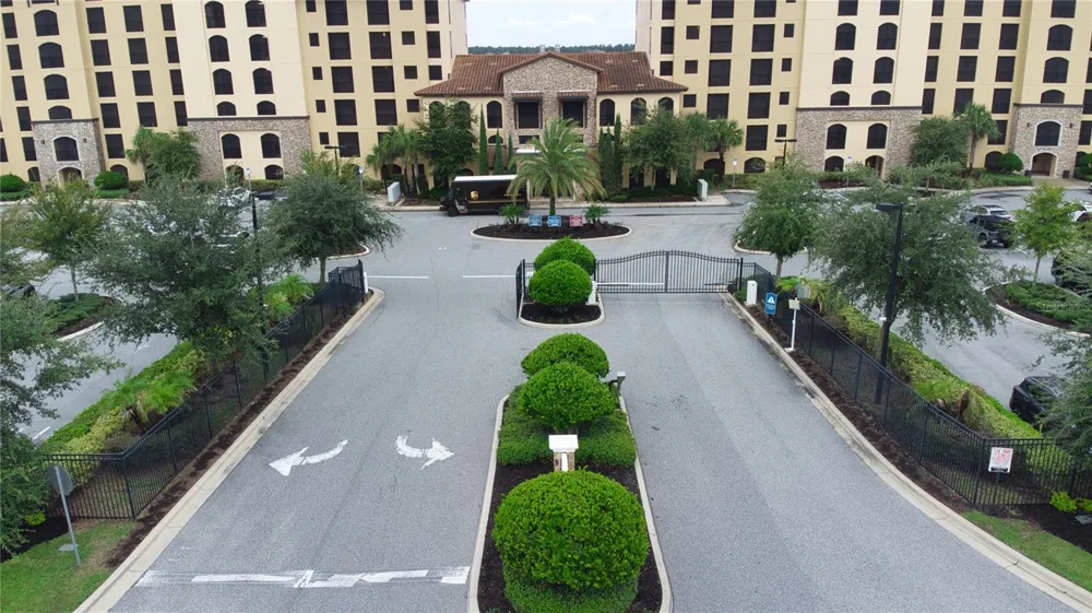 16300 COUNTY ROAD 455 #307 Montverde, FL 34756