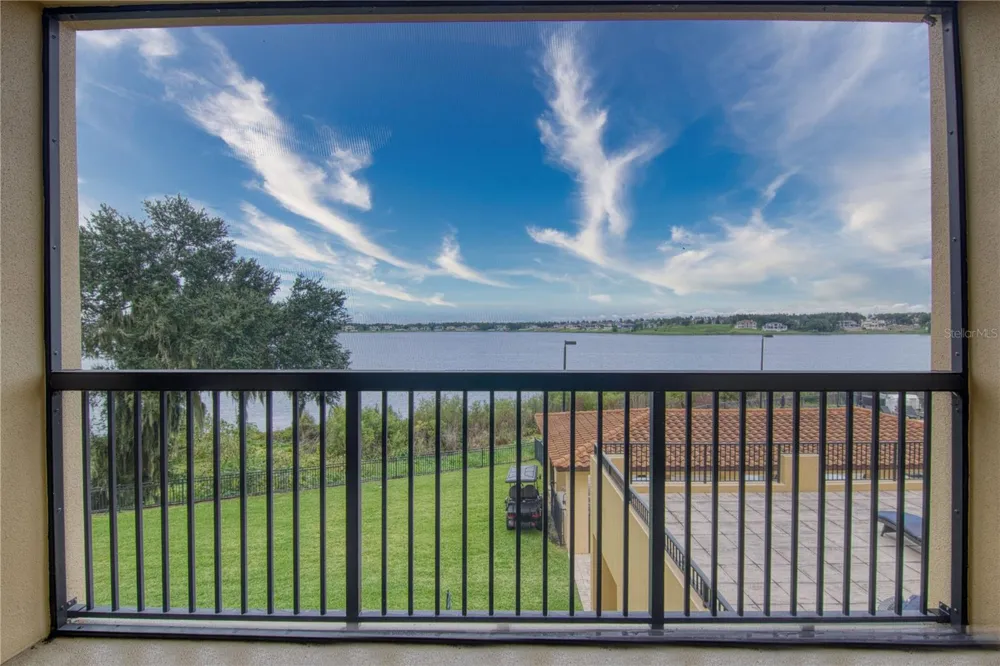 16300 COUNTY ROAD 455 #307 Montverde, FL 34756