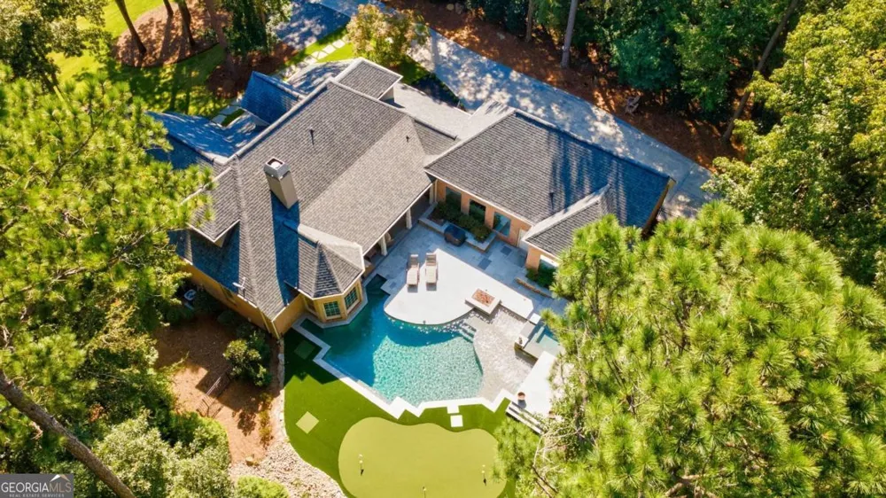 1101 Club Cove DR Greensboro, GA 30642