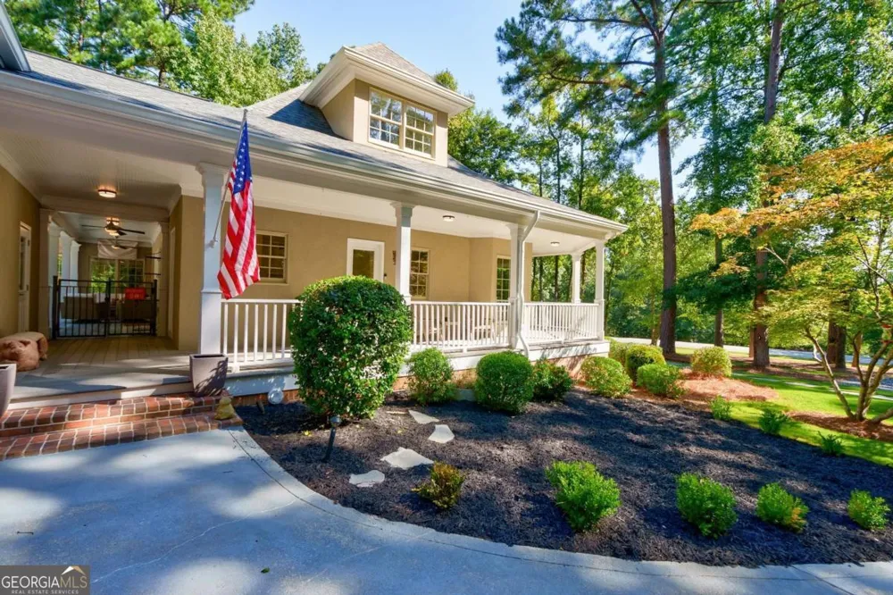 1101 Club Cove DR Greensboro, GA 30642