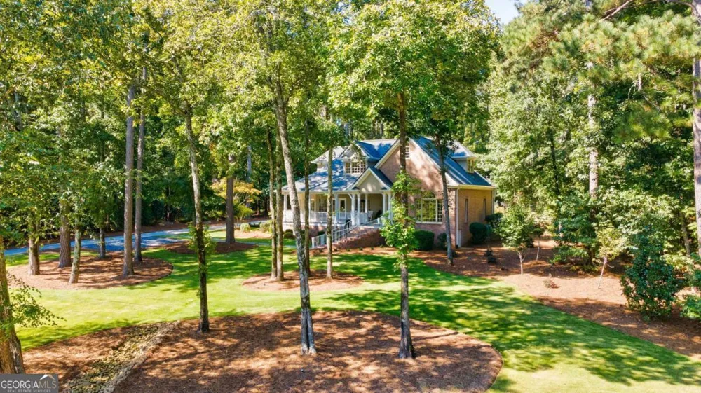 1101 Club Cove DR Greensboro, GA 30642