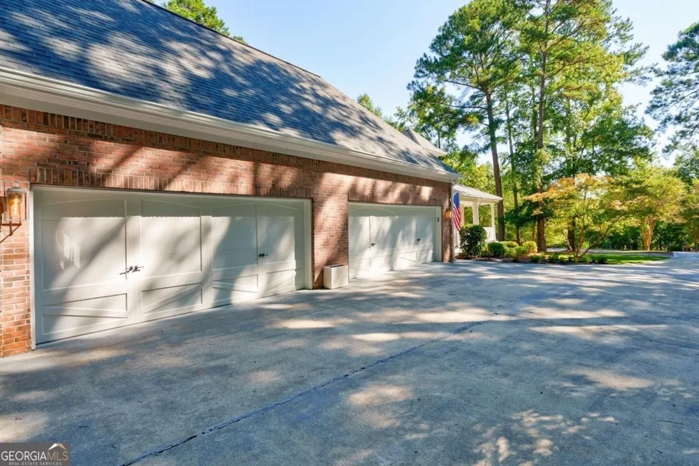 1101 Club Cove DR Greensboro, GA 30642