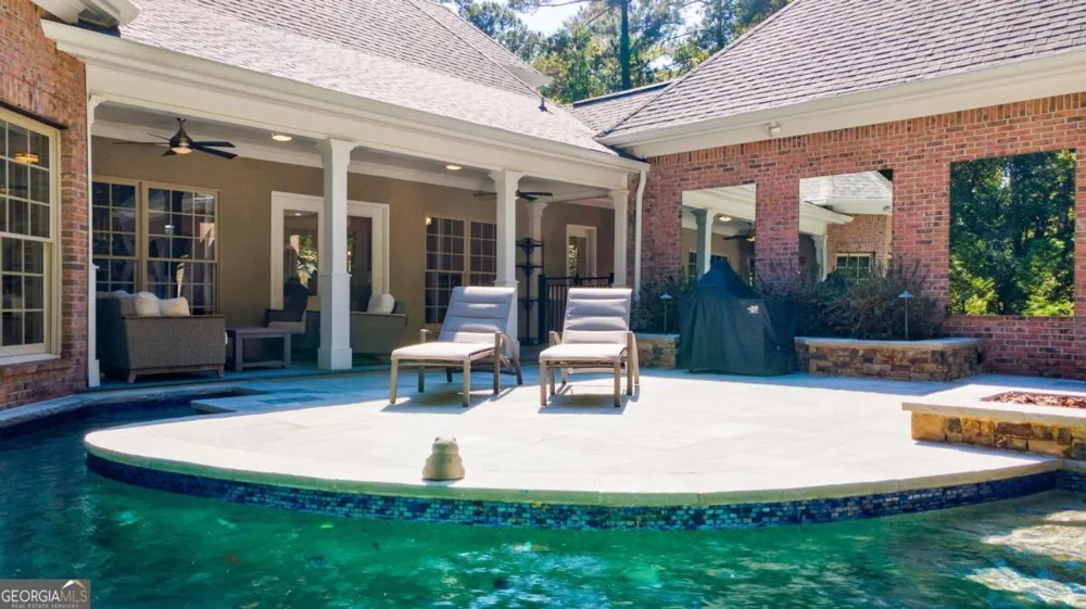 1101 Club Cove DR Greensboro, GA 30642