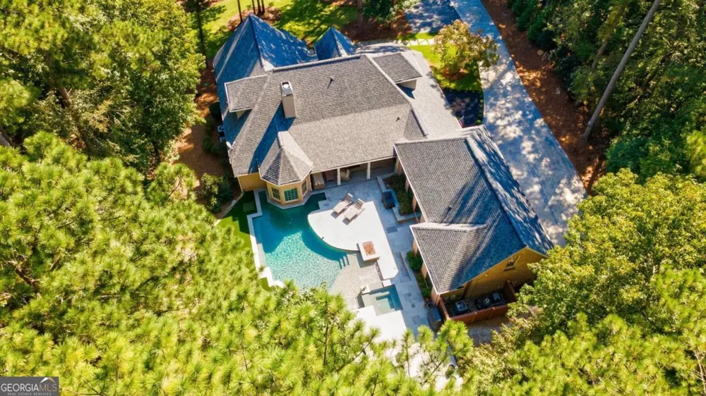 1101 Club Cove DR Greensboro, GA 30642