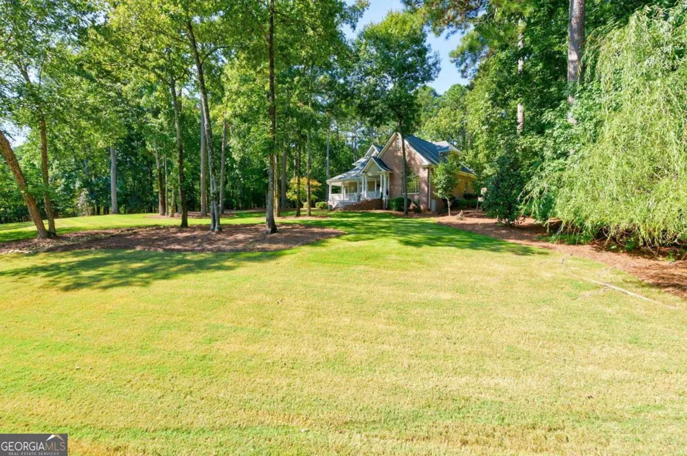 1101 Club Cove DR Greensboro, GA 30642