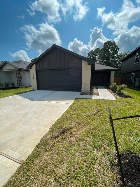 12164 Lexington Heights Drive