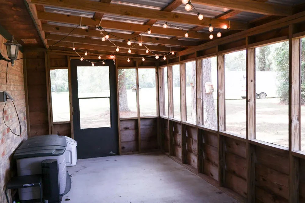 695 County Road 2309 Cleveland, TX 77327