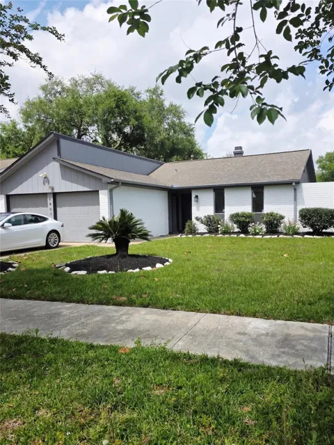 6802 Mccullum Road