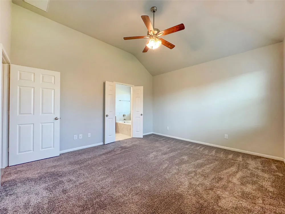 1707 Prairie Ridge Court Angleton, TX 77515