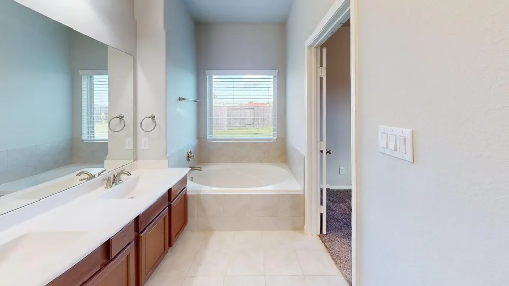 1707 Prairie Ridge Court Angleton, TX 77515