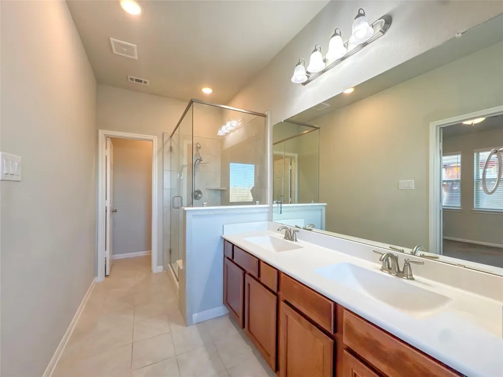 1707 Prairie Ridge Court Angleton, TX 77515