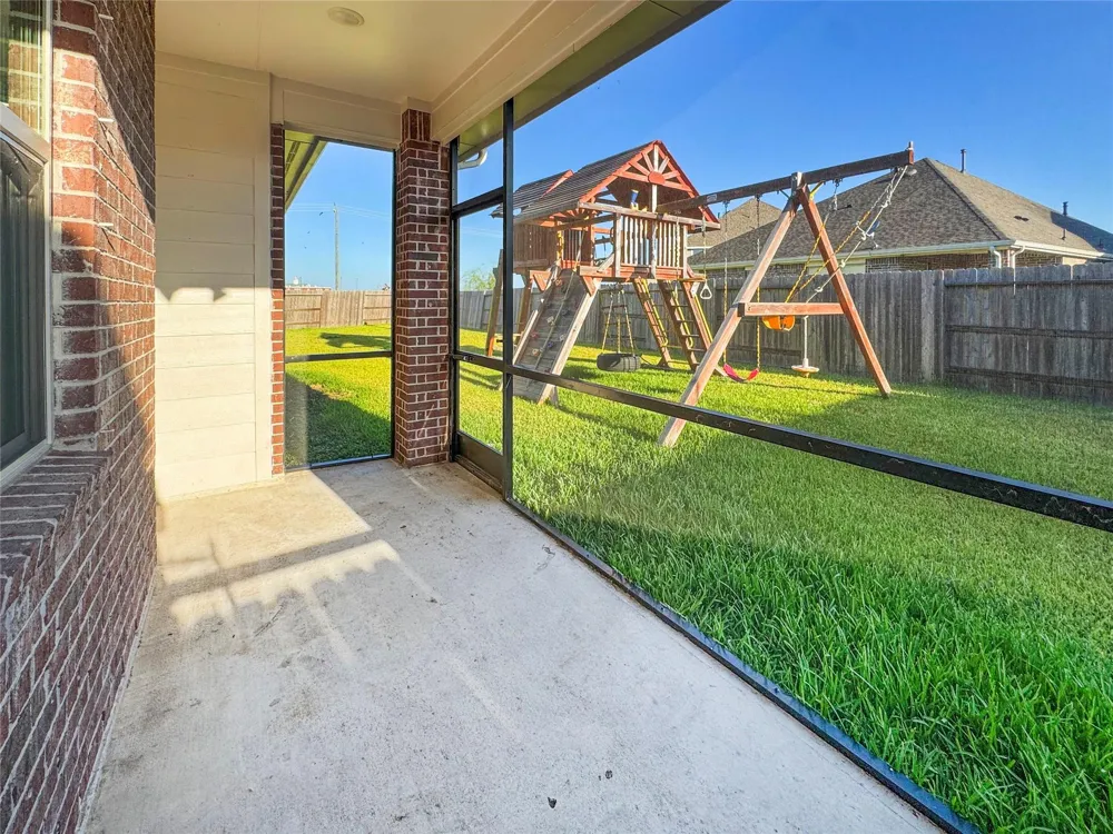 1707 Prairie Ridge Court Angleton, TX 77515