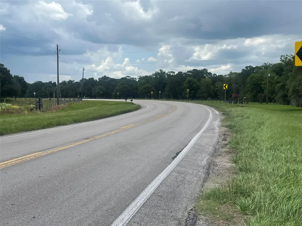 2419 Fm 1459 Road Sweeny, TX 77480