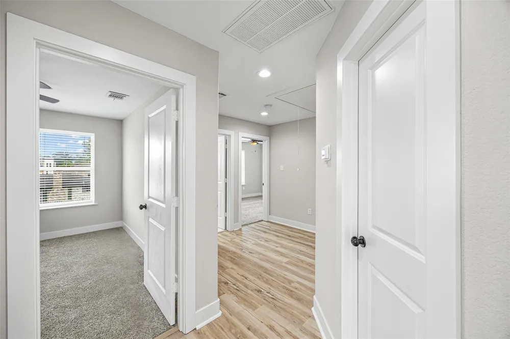 8203 Gladstone Street Houston, TX 77051