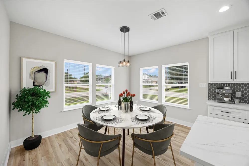 8203 Gladstone Street Houston, TX 77051