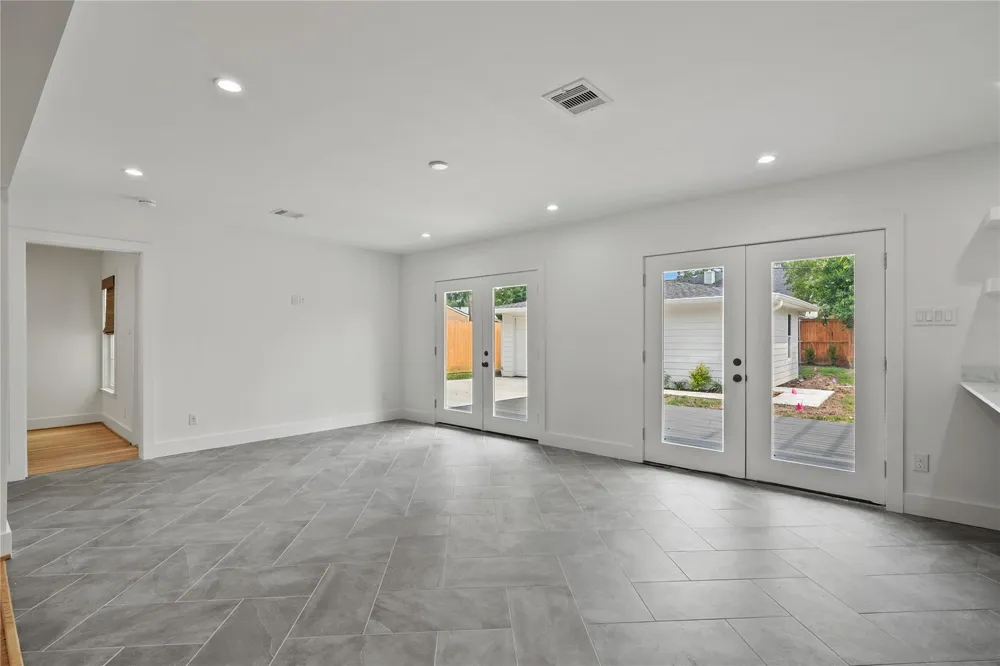 312 W 31st Street Houston, TX 77018
