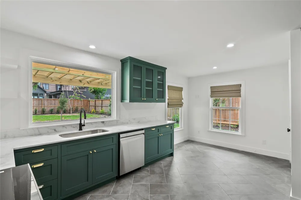 312 W 31st Street Houston, TX 77018