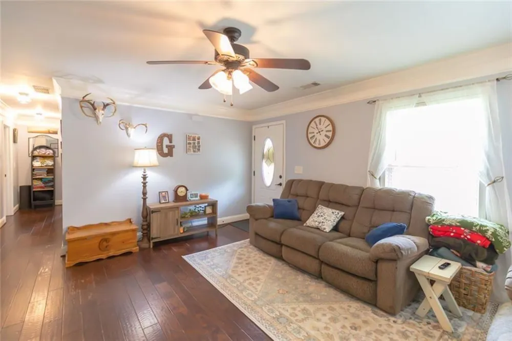 3789 Collard Valley Road Cedartown, GA 30125