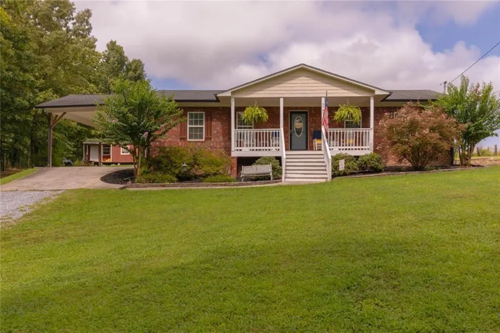 3789 Collard Valley Road Cedartown, GA 30125