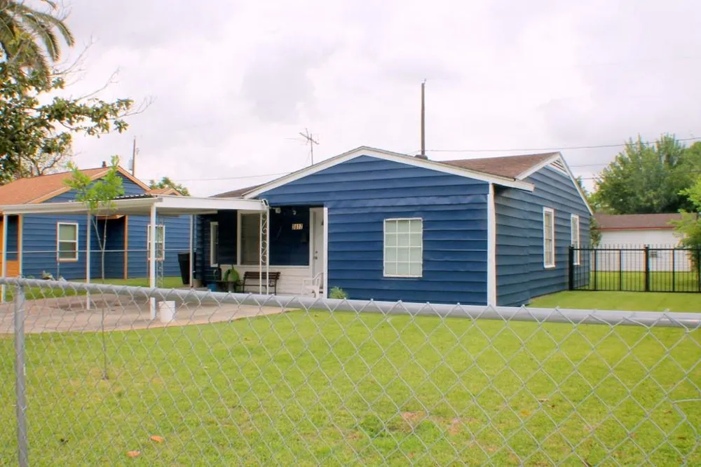 3827 Landa Lane Houston, TX 77023
