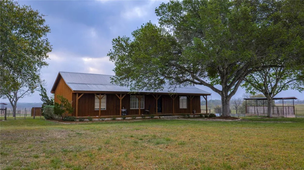 Wolters Road Schulenburg, TX 78956