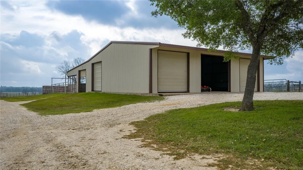Wolters Road Schulenburg, TX 78956