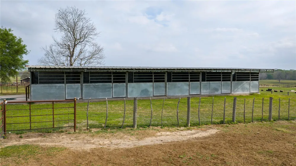 Wolters Road Schulenburg, TX 78956