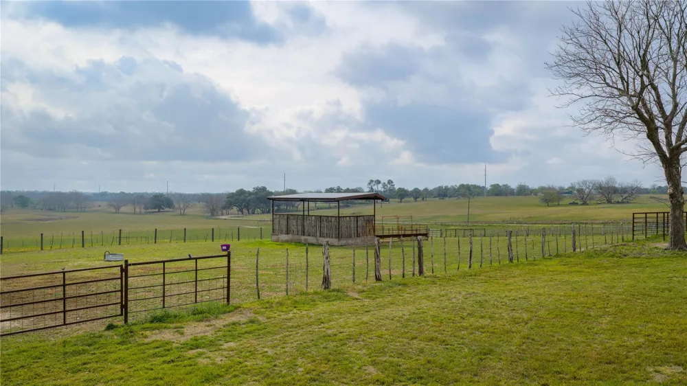 Wolters Road Schulenburg, TX 78956