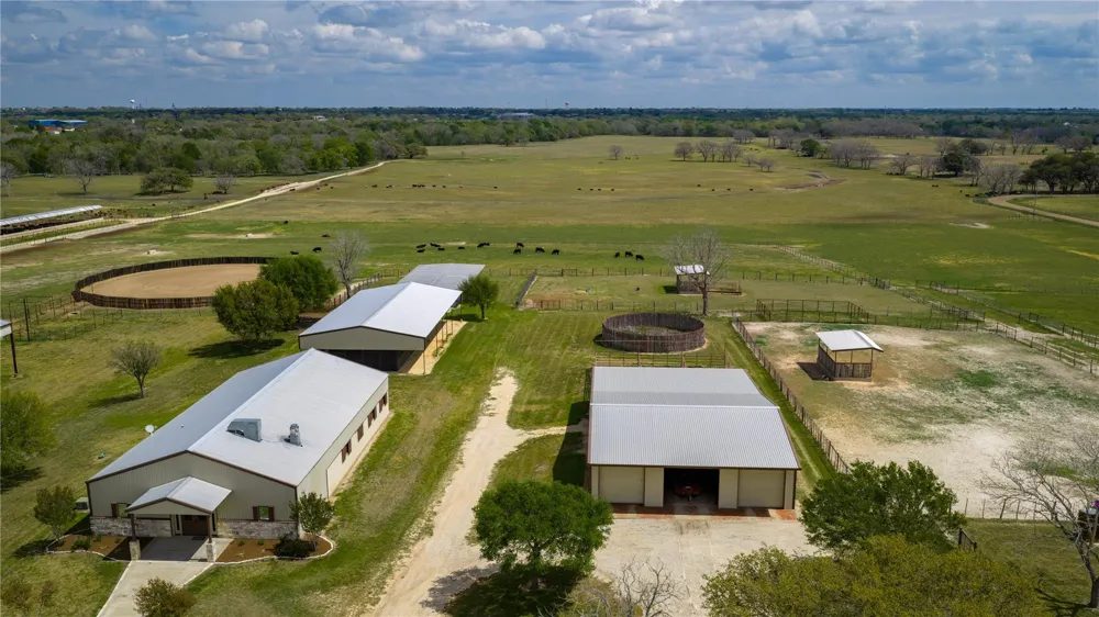 Wolters Road Schulenburg, TX 78956