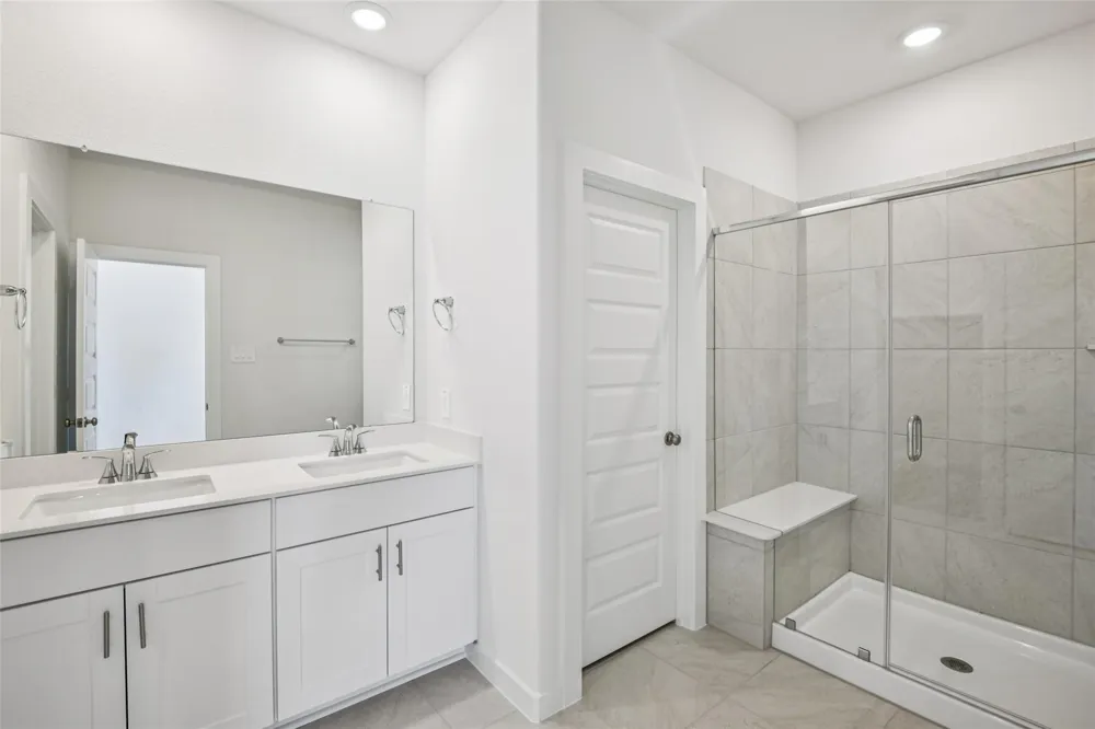 2160 Blue Heron Drive Kemah, TX 77565
